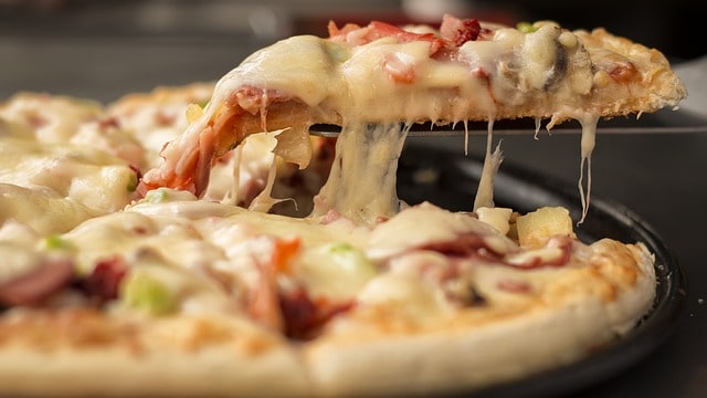 Sink Your Teeth Into a Slice at MOD Pizza