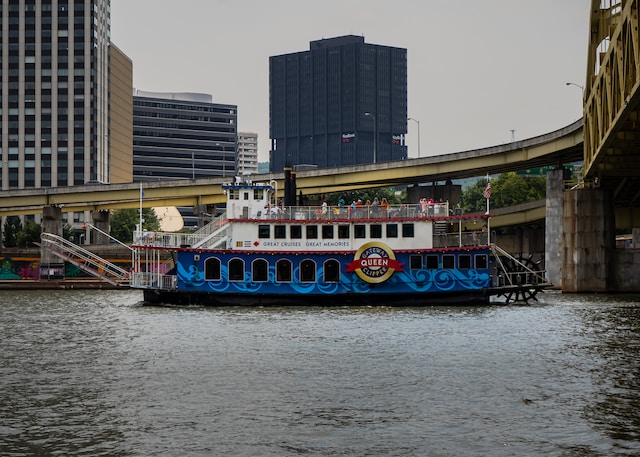 Bear Run Village: Mysteries of the Allegheny River Boat Tour