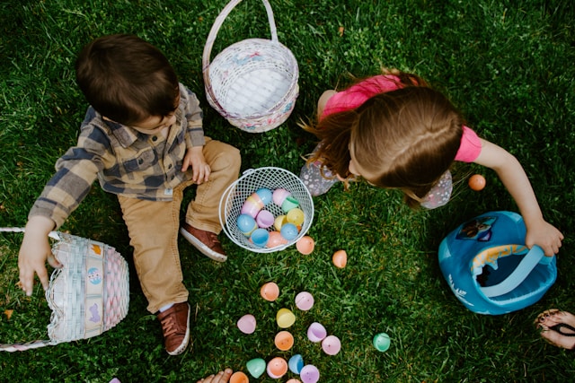 Enjoy the Breakfast with the Easter Bunny & Egg Hunt near Chestnut Run Village!